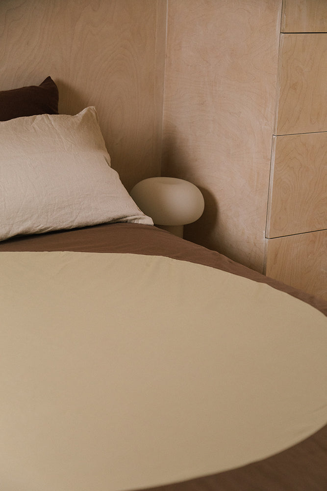 Sol Bed Throw | Chocolate & Bone