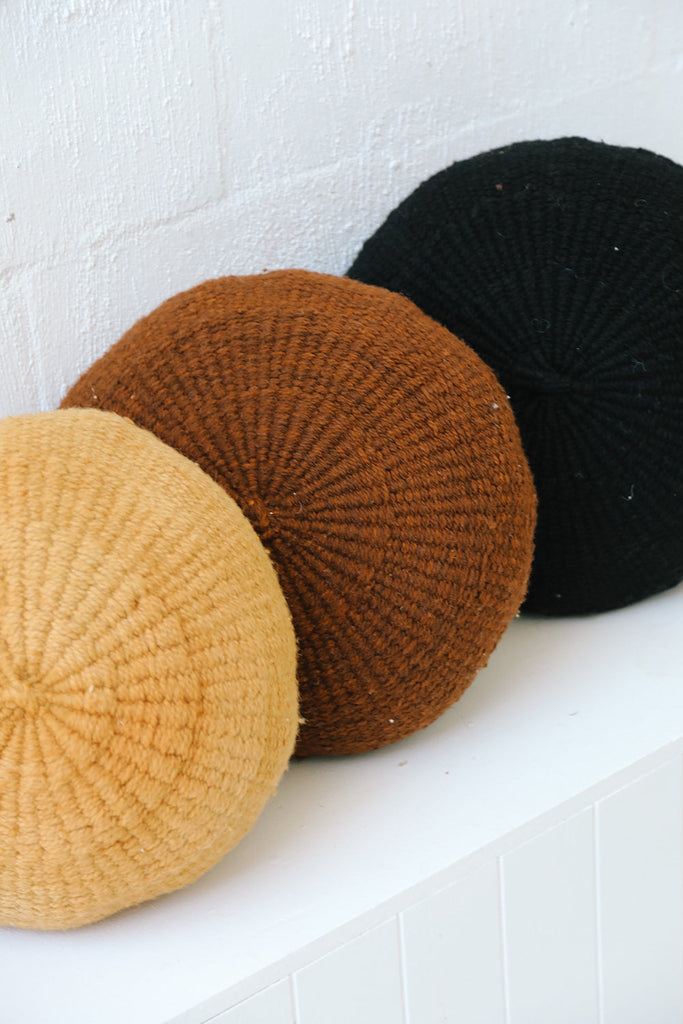 Classica Cushion #3 | Rust