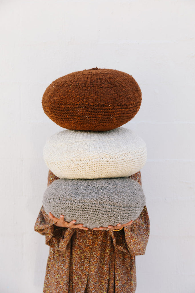 Classica Cushion #3 | Rust