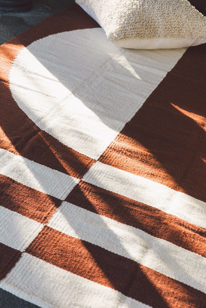 Haus #3 | Burgundy & Natural