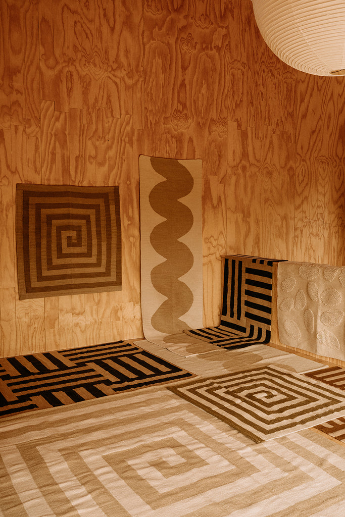 Land River Runner #4506