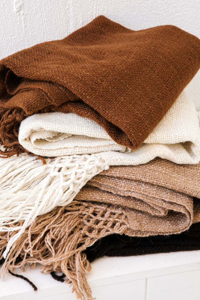 Puna Llama Throw | Tobacco