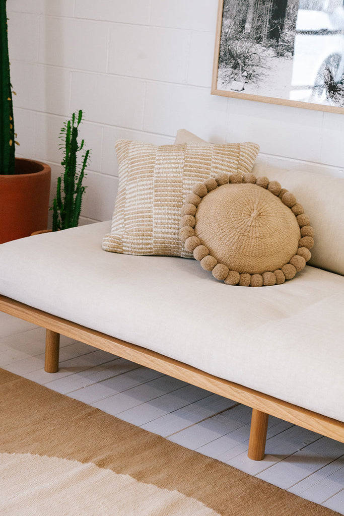 Classica Pom Pom Cushion #1 Medium | Sand