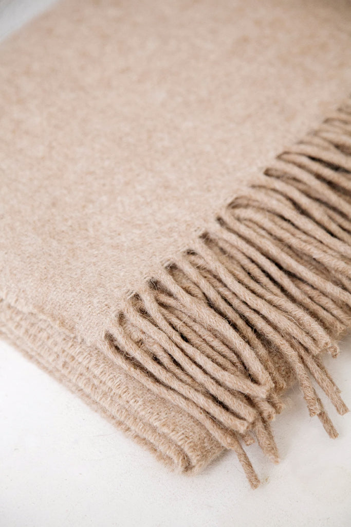 Puna Throw | Oat
