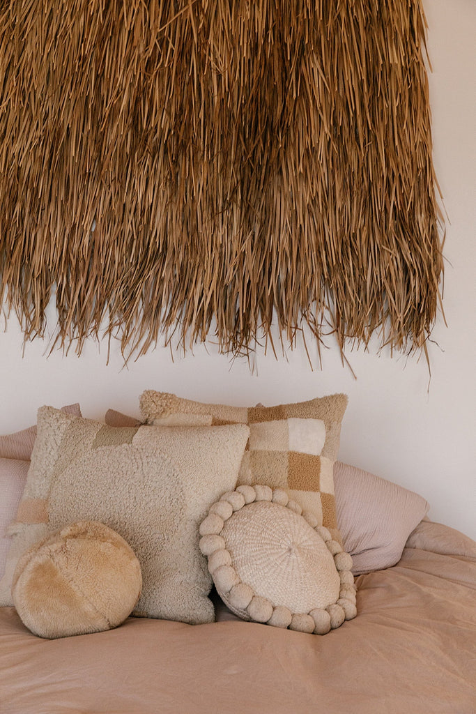 Classica Pom Pom Cushion #1 Medium | Natural