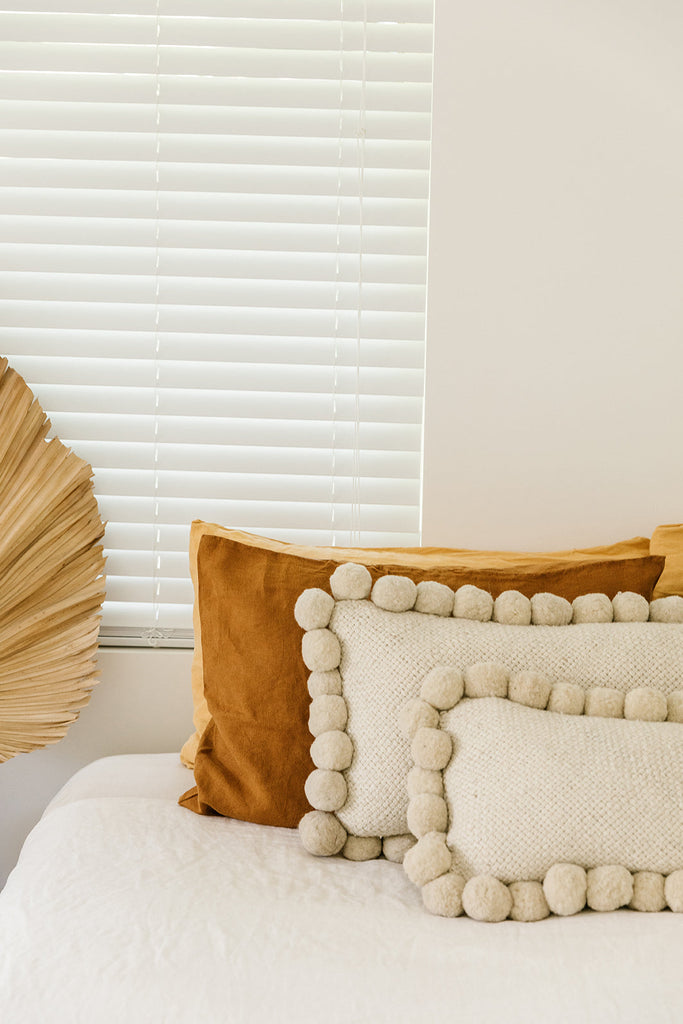 Classica Lumbar Pom Pom Cushion  #2 | Natural