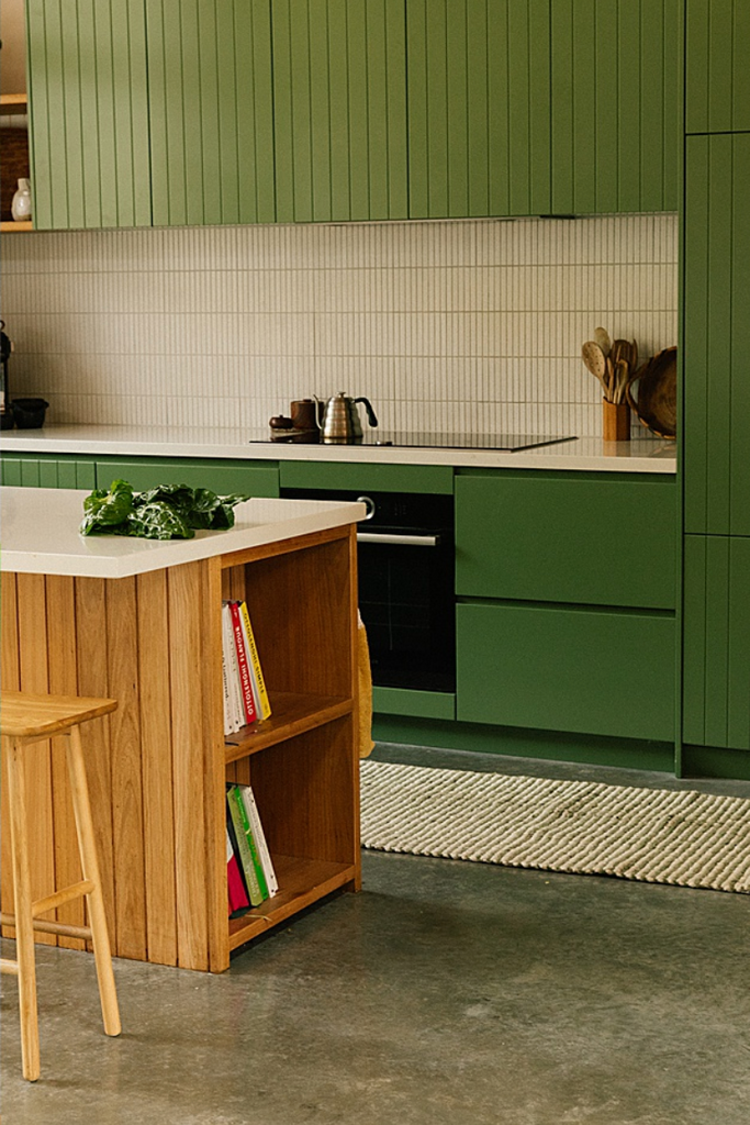 Selva Runner | Moss & Natural White