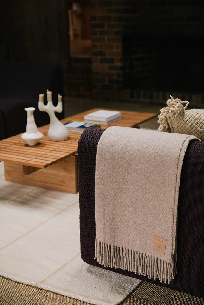 Puna Throw | Oat