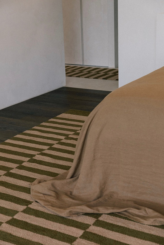 Forma #2 Runner |  Olive & Camel