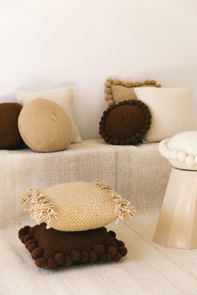 Classica Pom Pom Cushion #1 Medium | Rust