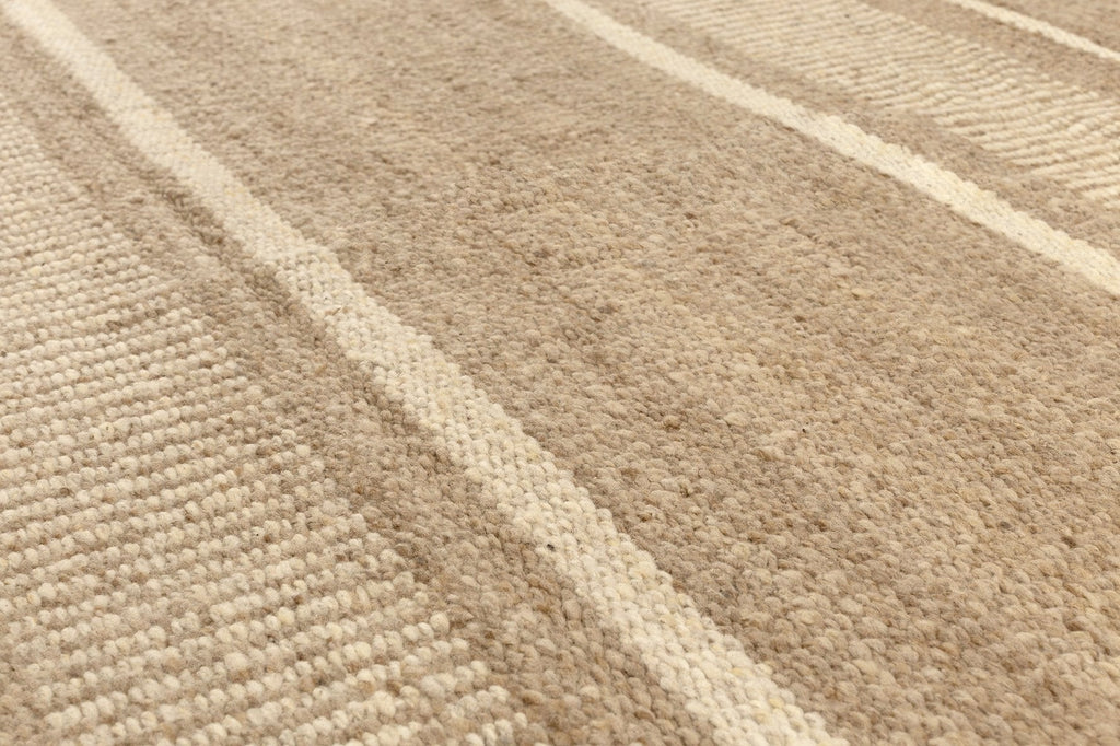 Clemencia | Sand & Natural