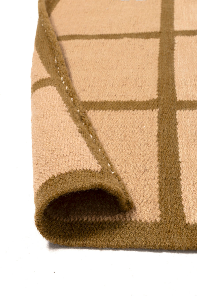 Sara Runner | Olive & Camel