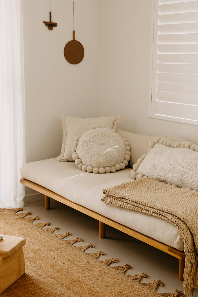 Classica Fringe Cushion | Natural