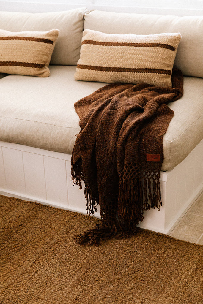 tobacco coloured cushions Puna Llama Throw tobacco coloured cushions Puna Llama Throw