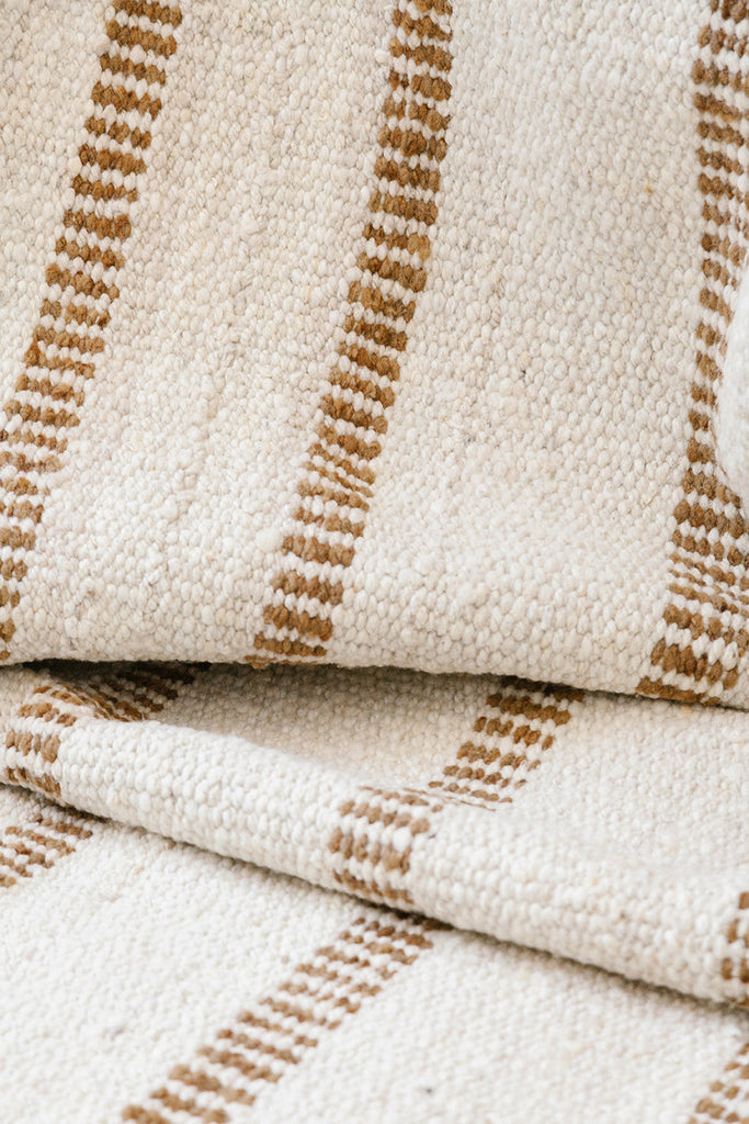 Eliana | Natural & Latte