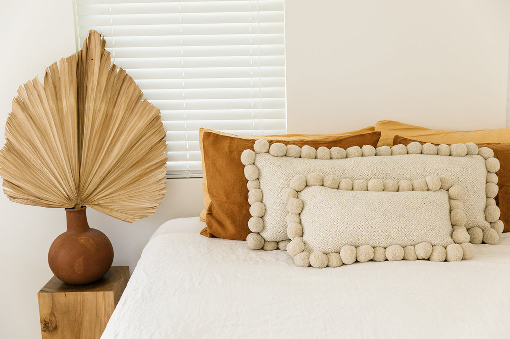 Classica Lumbar Pom Pom Cushion  #2 | Natural