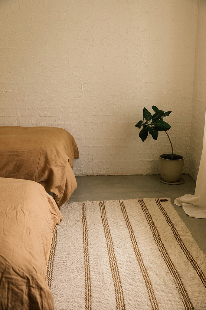 Abril | Natural & Copper