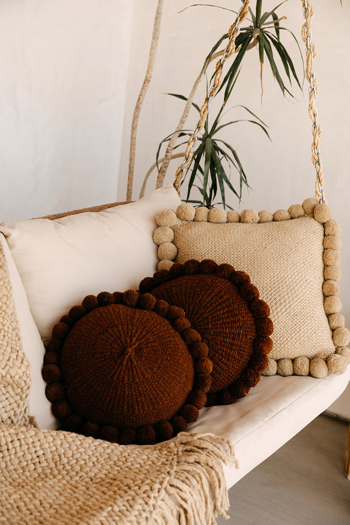 Classica Pom Pom Cushion Medium | Rust